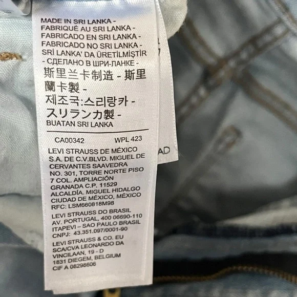 Levi’s 725 High Rise Bootcut Jeans Tribeca Light Wash Size 31 - Picture 15 of 16